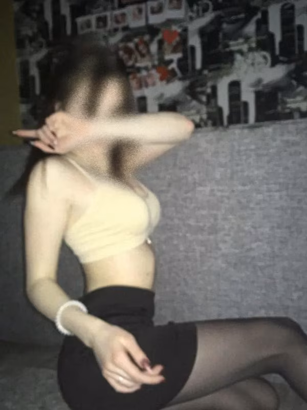 Busty Diana