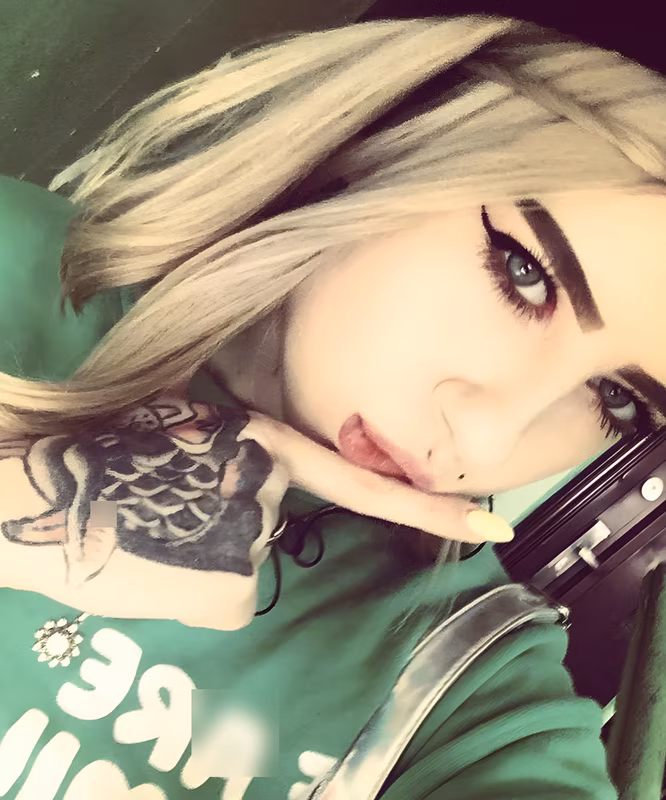 HotBlondi